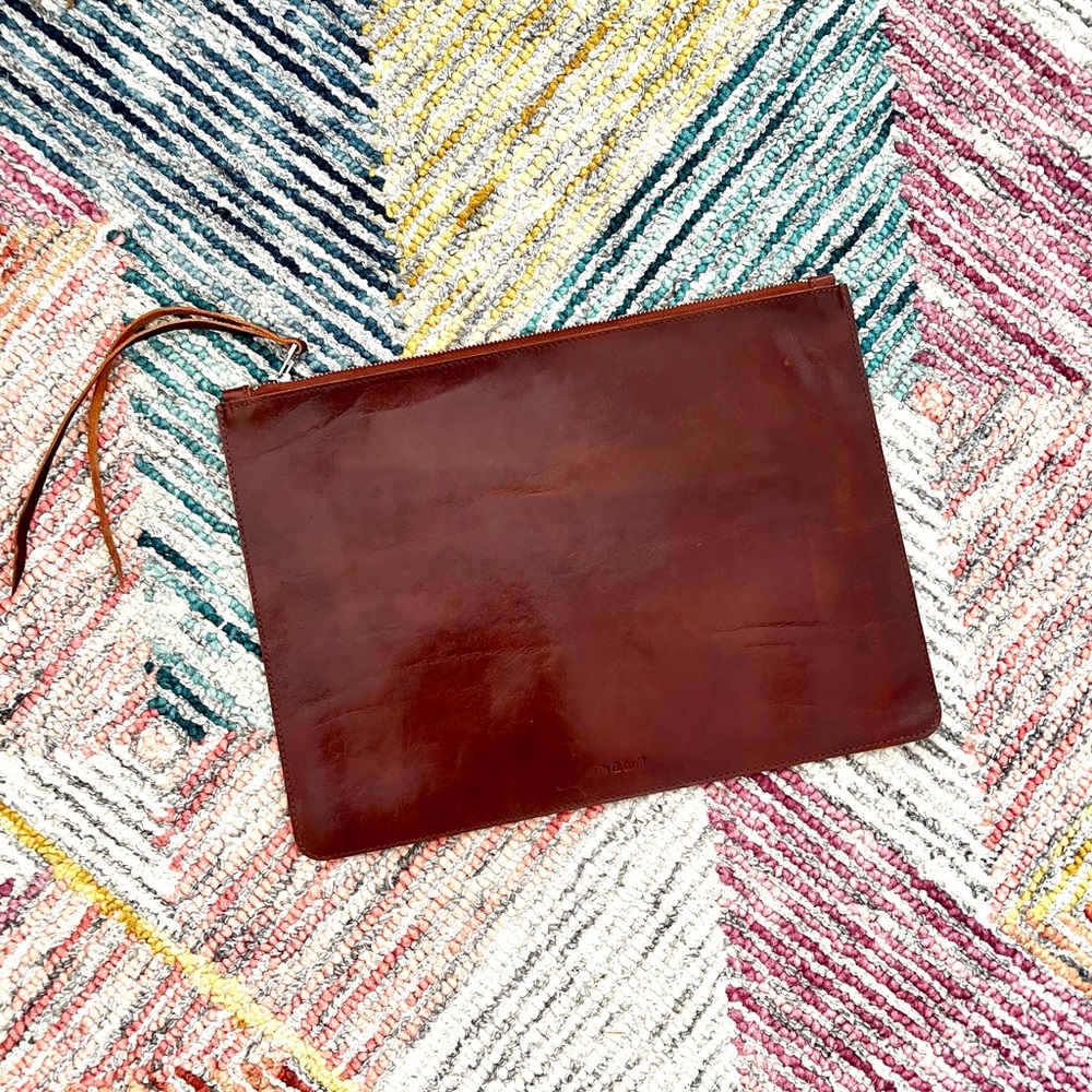 Rib & Hull leather clutch portfolio folder